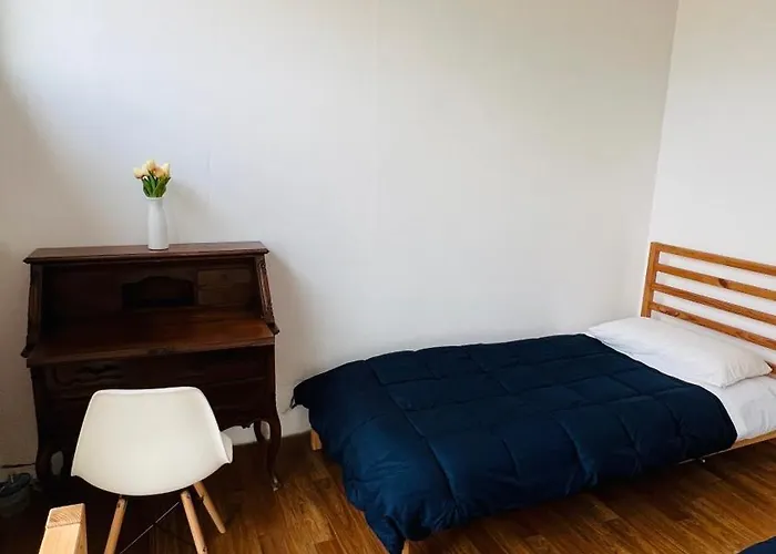 Skyscraper * 蓬泰代拉