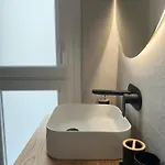 Skyscraper Apartman *